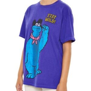 Sesame Street Oversized Cookie Monster Tee “stay wild” size medium/large M/L